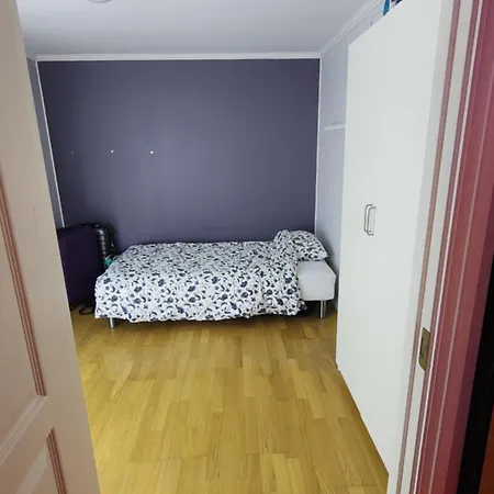 In Sharing 23km From Oslo Center, 31km From Oslo Airport *